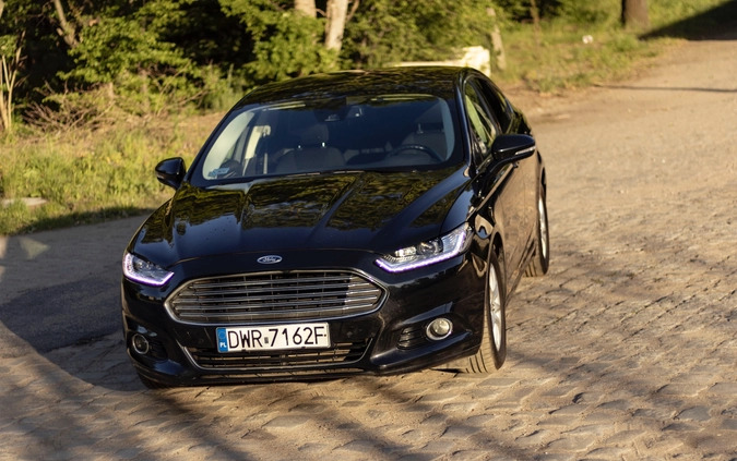 Ford Mondeo cena 54900 przebieg: 178600, rok produkcji 2015 z Wrocław małe 704